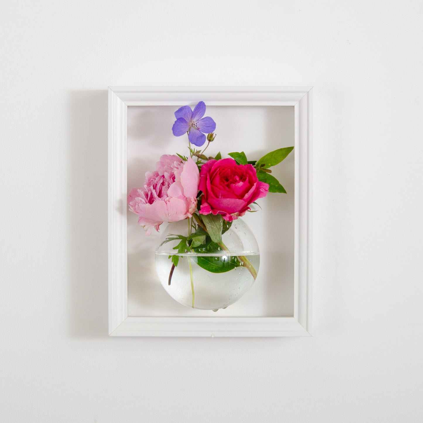 Flower vase display frame