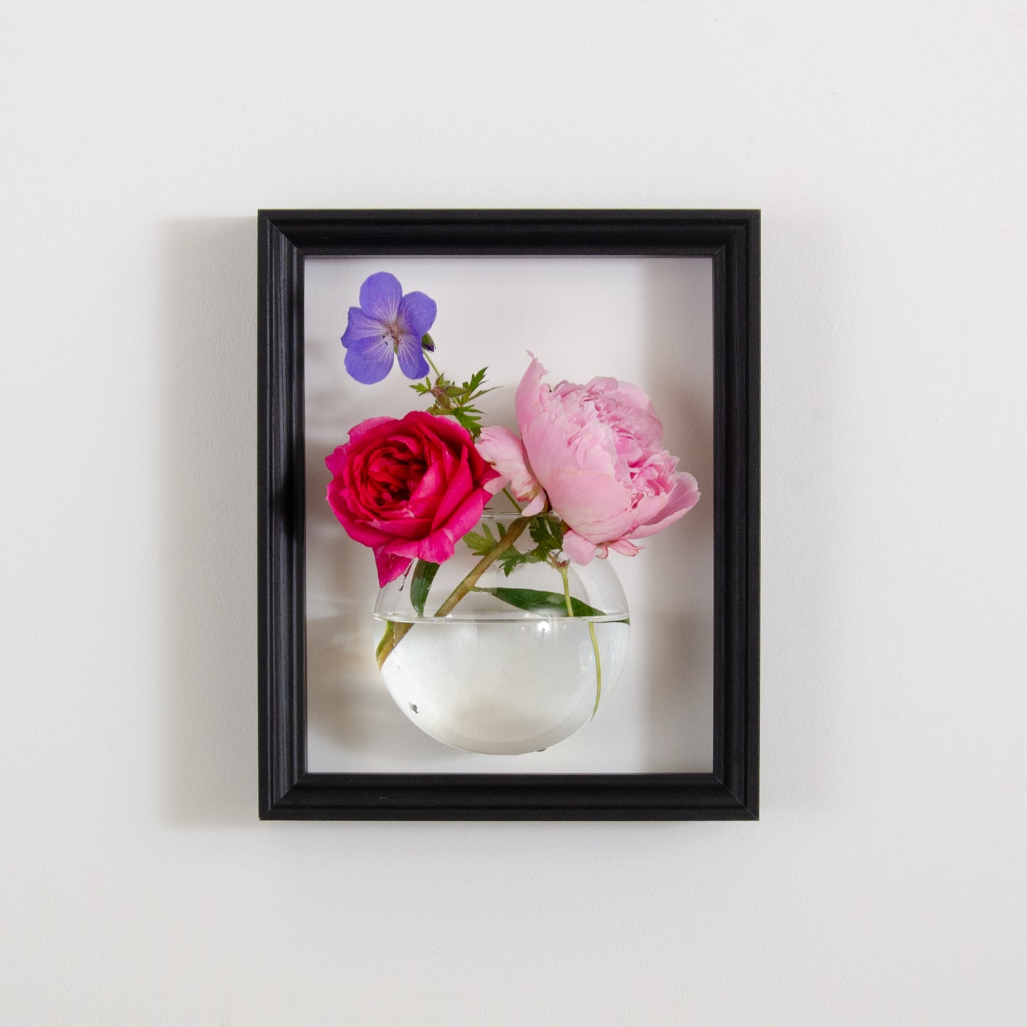 Flower vase display frame