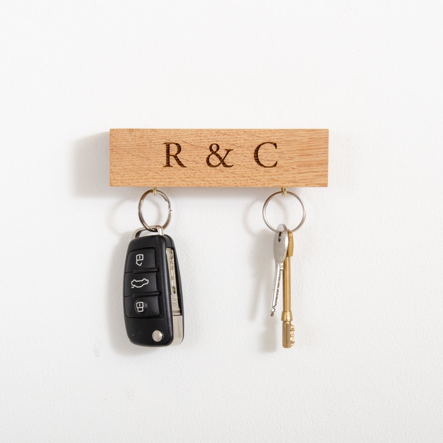 Personalised oak key ring holder