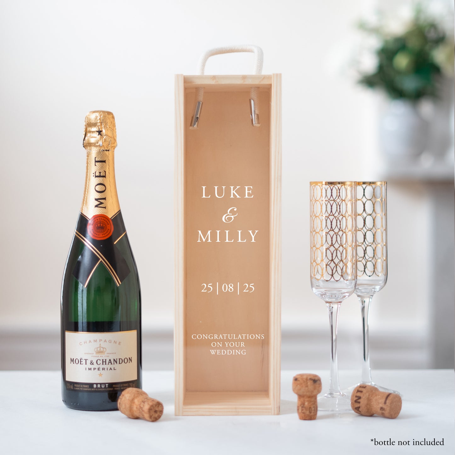 Personalised wedding bottle gift box