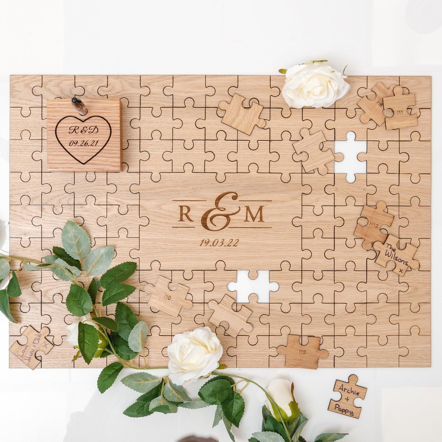 Jigsaw guest book frame for weddings - Stag Design