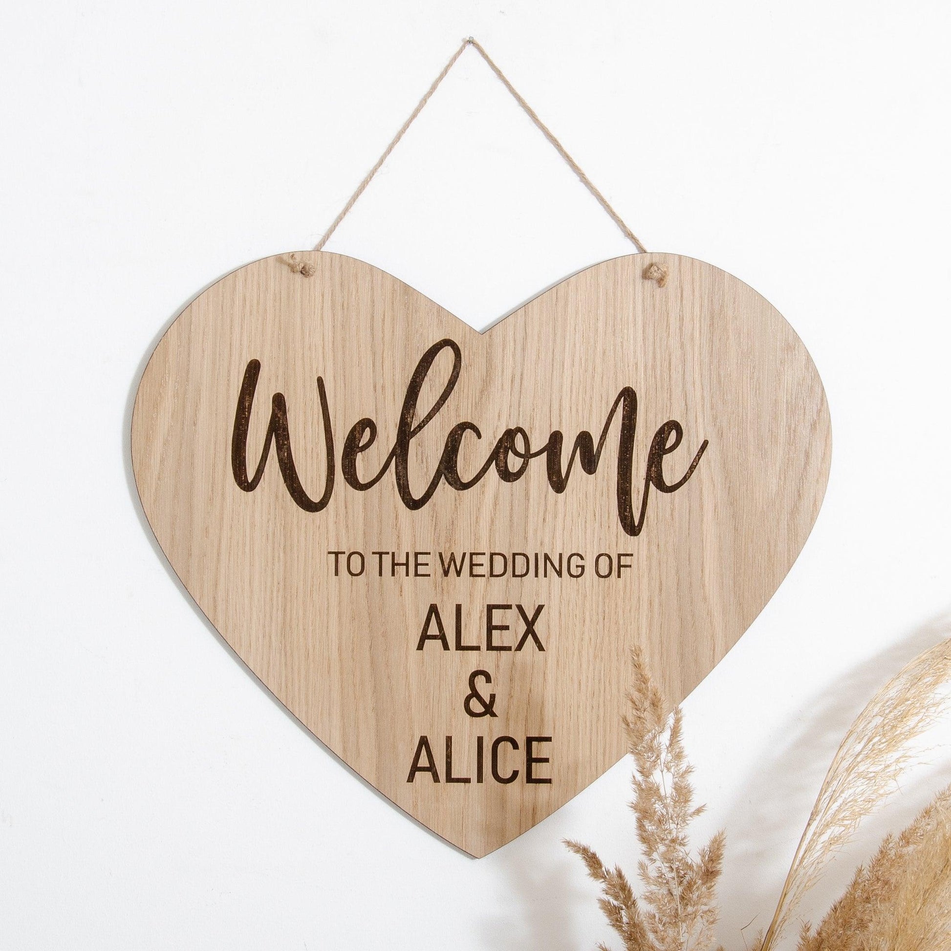 Wooden heart welcome sign - Stag Design