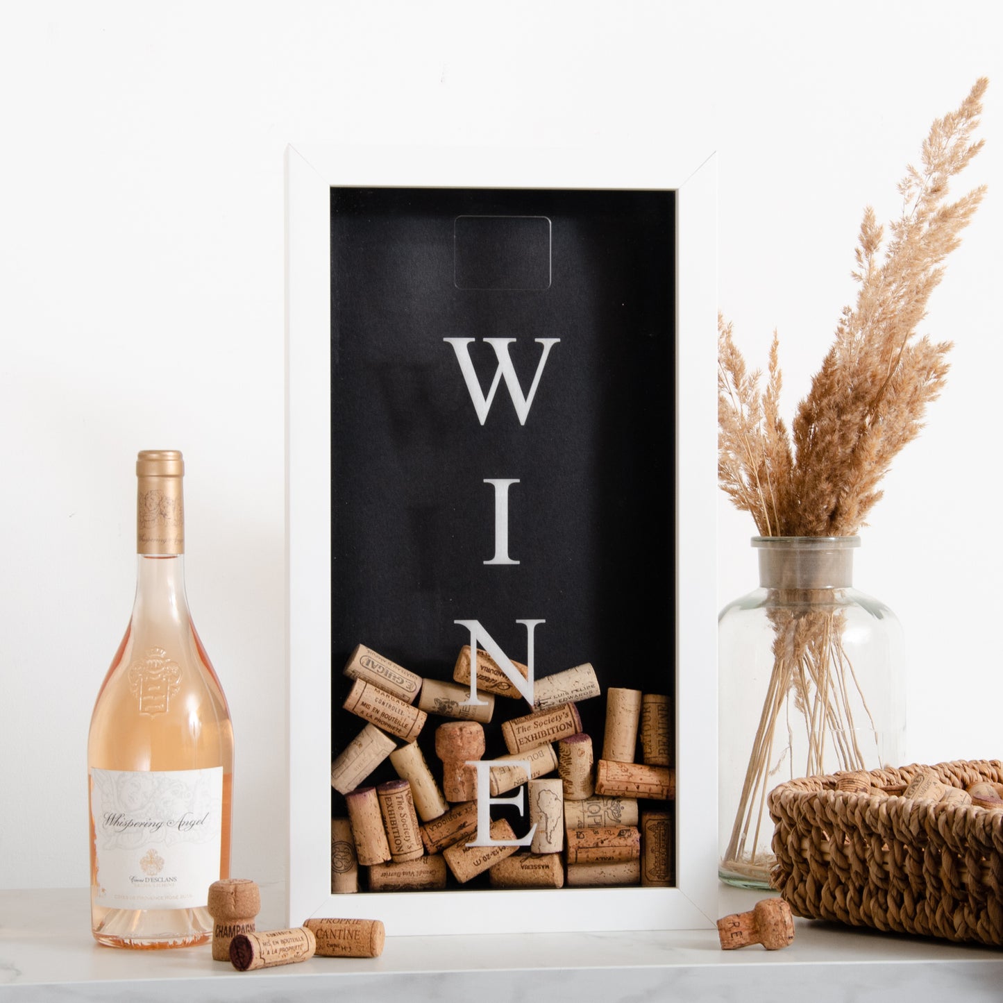 Vertical drinks cork frame