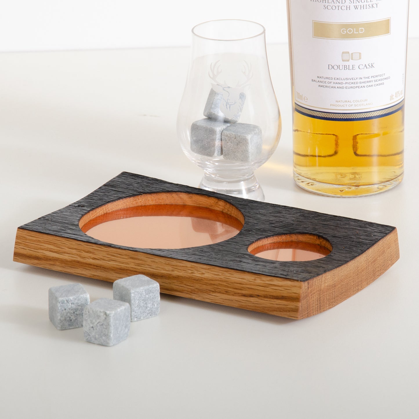 Double whisky wood flight for glass and bottle