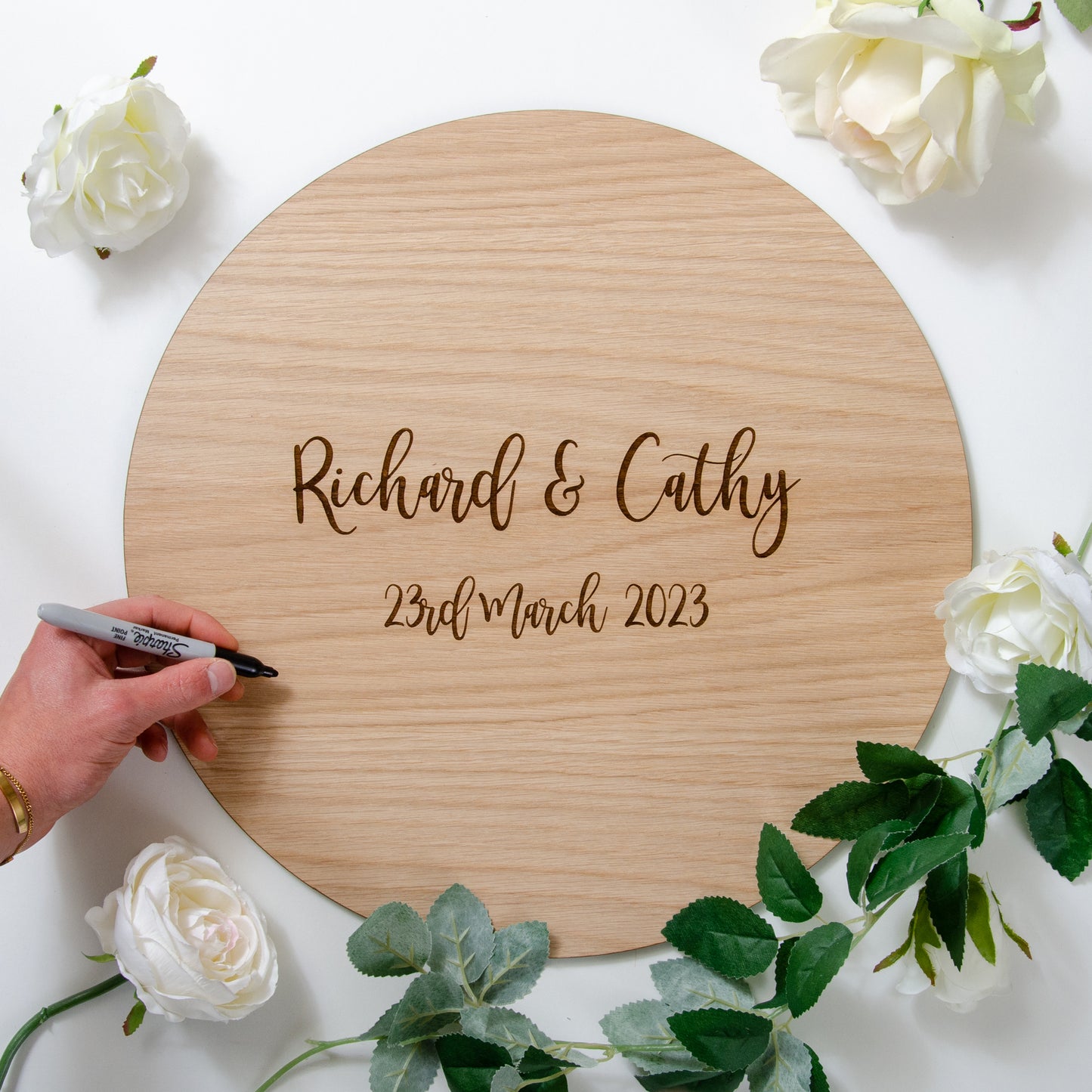 Wooden circle guest book sign